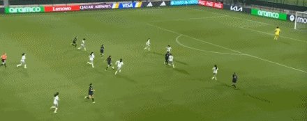 1792963278130026914.gif 5.gif
